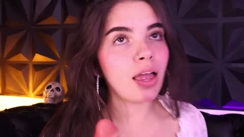 Daphne online show from 24, 10, 2025