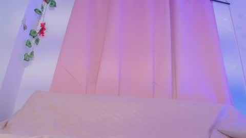 Snapshot of daphnewalker__ chatting on 23, 6, 2026 Daphne online show from 23, 6, 2026