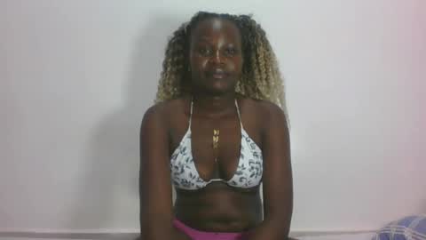 Snapshot of darberry21 chatting on 25, 7, 2026 ESTHER online show from 25, 7, 2026