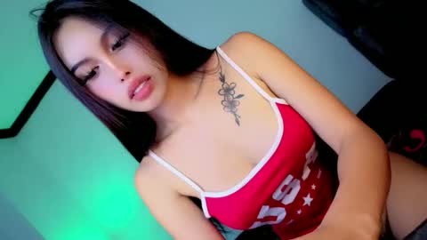 Snapshot of daretolovemexx chatting on 22, 9, 2025 Angel Condensada online show from 22, 9, 2025