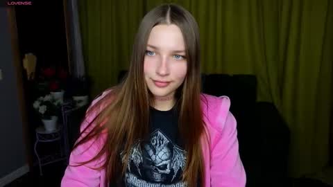 Snapshot of dariaangels chatting on 14, 3, 2026 dariaangels online show from 14, 3, 2026