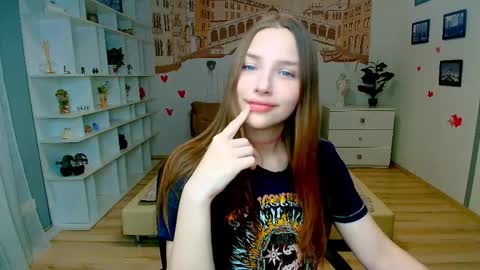Snapshot of dariaangels chatting on 1, 4, 2026 dariaangels online show from 1, 4, 2026