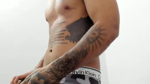 darianfx01 online show from 23, 4, 2026