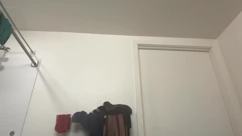 Snapshot of darichrichardson chatting on 9, 3, 2025 Betty and Robert Play time online show from 9, 3, 2025