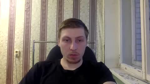 Snapshot of darienlarge chatting on 2, 12, 2024 darienlarge online show from 2, 12, 2024
