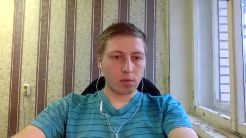 Snapshot of darienlarge chatting on 5, 12, 2024 darienlarge online show from 5, 12, 2024