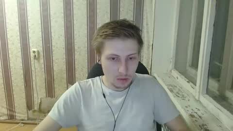 Snapshot of darienlarge chatting on 12, 1, 2025 darienlarge online show from 12, 1, 2025