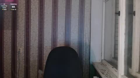 Snapshot of darienlarge chatting on 16, 2, 2025 darienlarge online show from 16, 2, 2025