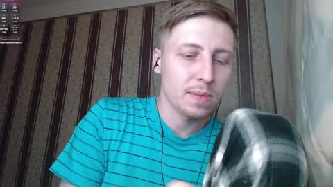 Snapshot of darienlarge chatting on 23, 2, 2025 darienlarge online show from 23, 2, 2025