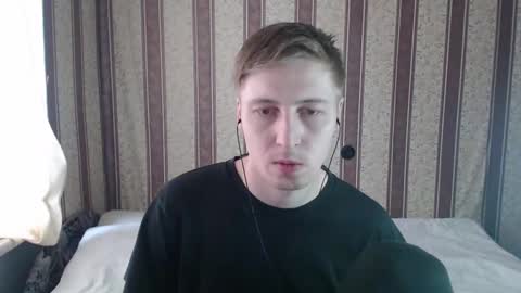 Snapshot of darienlarge chatting on 11, 3, 2025 darienlarge online show from 11, 3, 2025