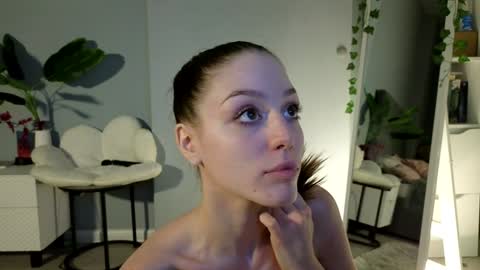 Snapshot of darilboom chatting on 4, 12, 2024 darilboom online show from 4, 12, 2024