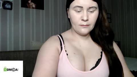 Darina Dreams online show from 6, 3, 2025