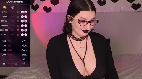 Snapshot of dario_doll_ chatting on 5, 3, 2025 Daria online show from 5, 3, 2025