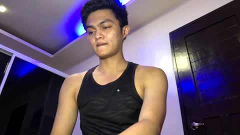 Snapshot of dark_angel69x chatting on 4, 12, 2024 Guile online show from 4, 12, 2024