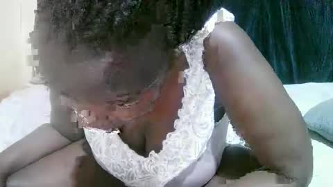 dark_anggel online show from 3, 10, 2025