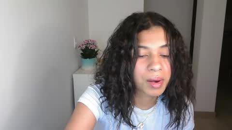 Snapshot of dark_enchantress_ chatting on 13, 12, 2024 Sofia online show from 13, 12, 2024