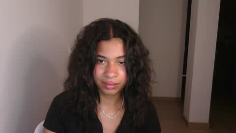 Snapshot of dark_enchantress_ chatting on 22, 12, 2024 Sofia online show from 22, 12, 2024