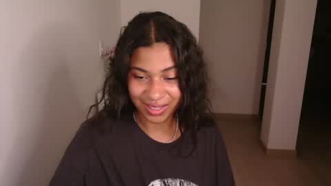 Snapshot of dark_enchantress_ chatting on 22, 12, 2024 Sofia online show from 22, 12, 2024