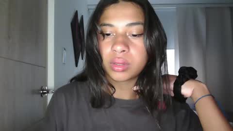 Snapshot of dark_enchantress_ chatting on 17, 10, 2025 Sofia online show from 17, 10, 2025