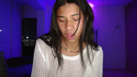 Snapshot of dark_enchantress_ chatting on 21, 10, 2025 Sofia online show from 21, 10, 2025