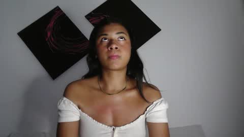 Snapshot of dark_enchantress_ chatting on 9, 11, 2025 Sofia online show from 9, 11, 2025