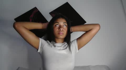 Snapshot of dark_enchantress_ chatting on 16, 11, 2025 Sofia online show from 16, 11, 2025