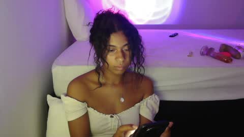 Snapshot of dark_enchantress_ chatting on 21, 3, 2026 Sofia online show from 21, 3, 2026