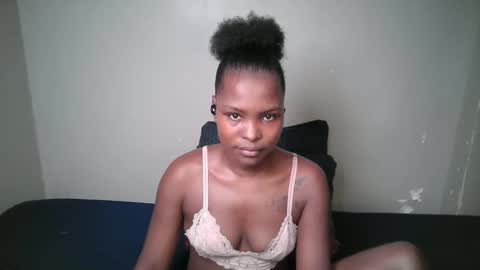 Snapshot of dark_lovly chatting on 26, 2, 2026 dark_lovly online show from 26, 2, 2026