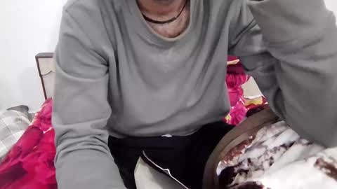 Snapshot of darkbud03 chatting on 13, 11, 2025 just a guy online show from 13, 11, 2025