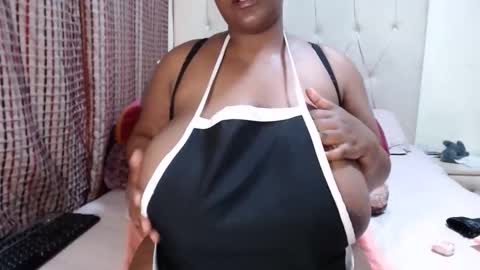 Snapshot of darkbusty chatting on 25, 9, 2025 DarkBusty online show from 25, 9, 2025