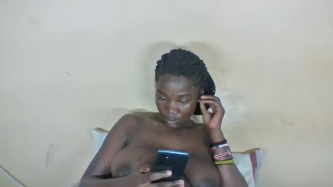 Snapshot of darkcaramel1 chatting on 10, 7, 2026 darkcaramel1 online show from 10, 7, 2026