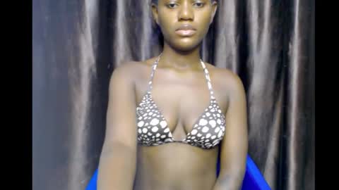 Snapshot of darkchocoxx chatting on 1, 10, 2025 sexygal online show from 1, 10, 2025