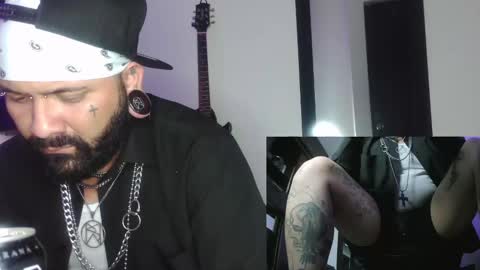 darkclothes online show from 25, 12, 2024