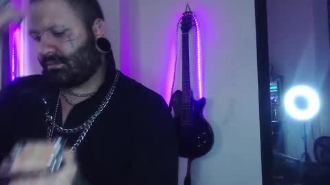 darkclothes online show from 27, 2, 2025