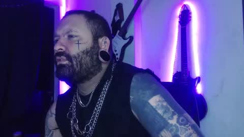 darkclothes online show from 3, 3, 2025