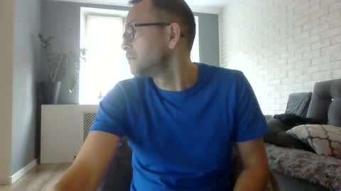 Snapshot of darkhaired34 chatting on 23, 1, 2025 darkhaired34 online show from 23, 1, 2025