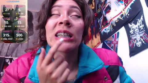 Snapshot of darkness_joones chatting on 7, 2, 2025 Darkness online show from 7, 2, 2025