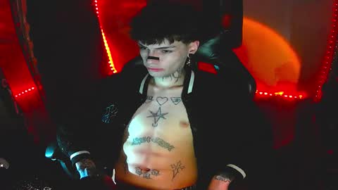   online show from 15, 12, 2025