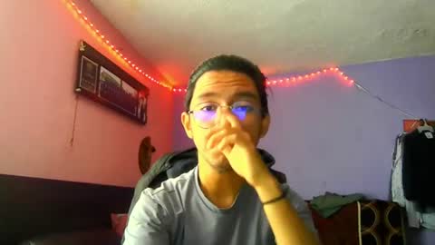 Snapshot of darknex_ chatting on 23, 7, 2026 Jose Ian online show from 23, 7, 2026