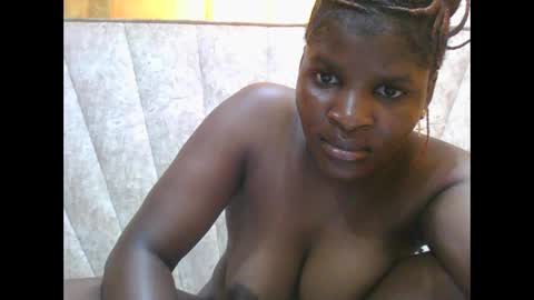 Snapshot of darknipples2 chatting on 9, 5, 2026 SHANICE online show from 9, 5, 2026