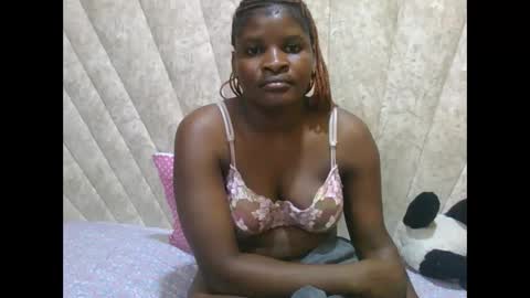 Snapshot of darknipples2 chatting on 9, 5, 2026 SHANICE online show from 9, 5, 2026