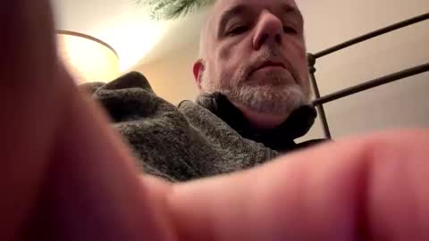 darknite083072 online show from 17, 11, 2025