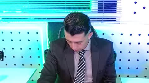 DARKO0717 online show from 12, 11, 2025