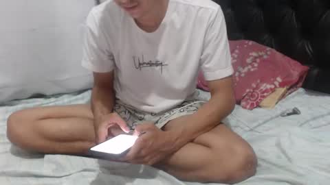 Snapshot of darkr_ider chatting on 16, 4, 2026 darkr_ider online show from 16, 4, 2026