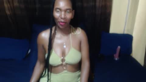 Snapshot of darksultryxx30 chatting on 11, 4, 2026 Darksultryxx30 online show from 11, 4, 2026