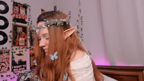 Snapshot of darleneferran chatting on 18, 12, 2024 lina online show from 18, 12, 2024