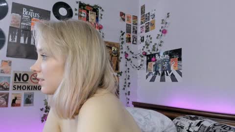 Snapshot of darleneferran chatting on 14, 1, 2025 lina online show from 14, 1, 2025