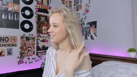 Snapshot of darleneferran chatting on 18, 1, 2025 lina online show from 18, 1, 2025