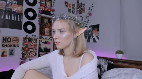 Snapshot of darleneferran chatting on 25, 1, 2025 lina online show from 25, 1, 2025