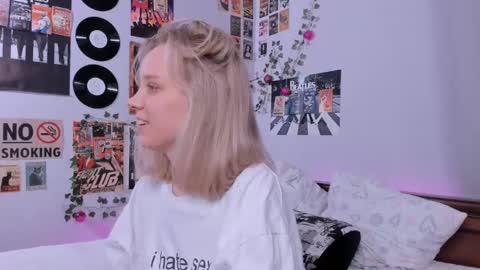 Snapshot of darleneferran chatting on 19, 2, 2025 lina online show from 19, 2, 2025